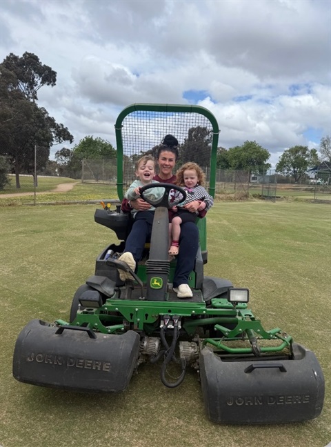 Community Grants Wedderburn Lawn Tennis Club.JPEG