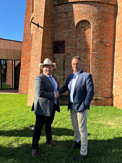 Loddon Shire Mayor Dan Straub and Swan Hill City Mayor Stuart King Kerang Dec 25.jpeg