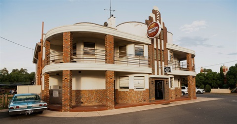 Bridgewater Pub.jpg